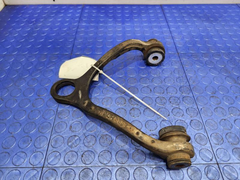 2003 Lincoln Town Car Upper Control Arm Front