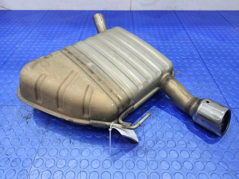 2018-2020 Jaguar F-Pace 2.0L Gas Rear Exhaust Muffler Right Passenger Side OEM T4A33346
