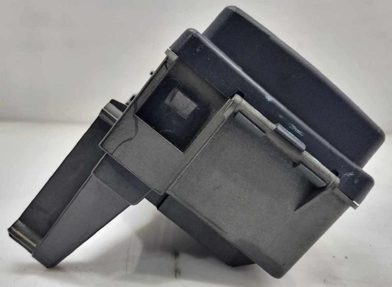 2009 Jeep Grand Cherokee Engine Fuse Box