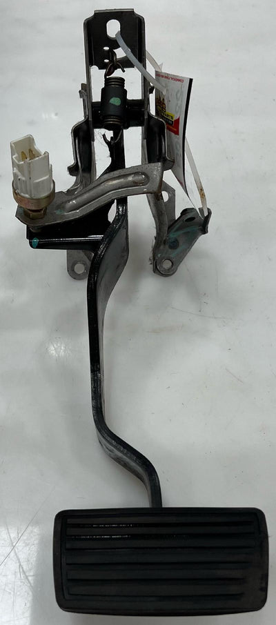 1999 2000 2001 Acura TL Brake Pedal Assembly OEM 46600-S84-A72