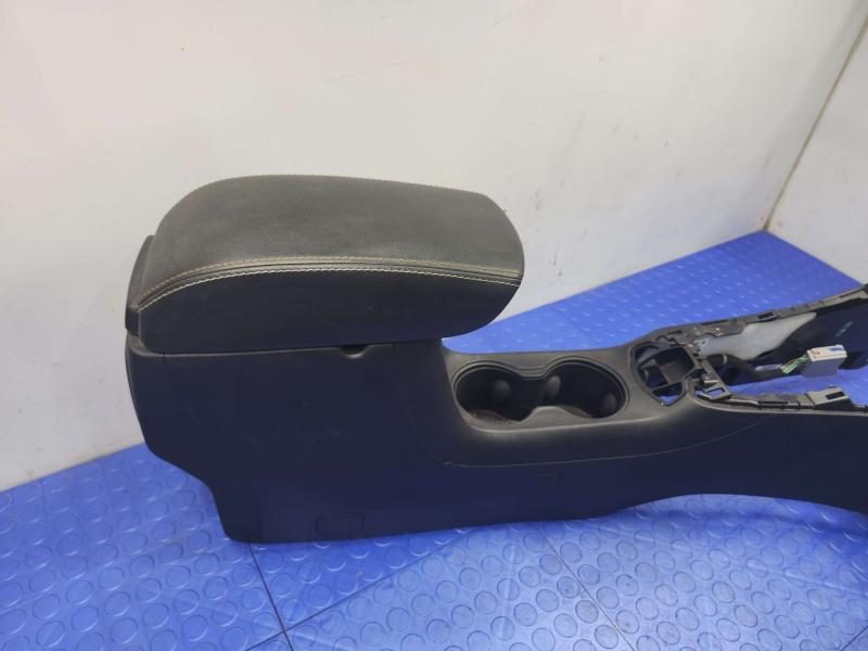 2018-2021 Jeep Compass Center Floor Console Assembly Black Leather OEM 6GN88PAXAB