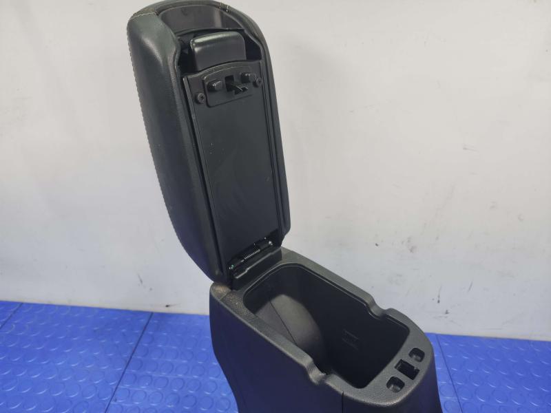 2018-2021 Jeep Compass Center Floor Console Assembly Black Leather OEM 6GN88PAXAB