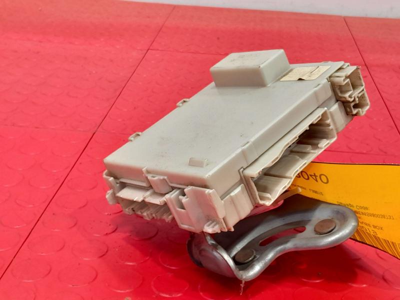 2007-2011 Lexus GS350 Instrument Panel Junction Block Genuine OEM 8267030230
