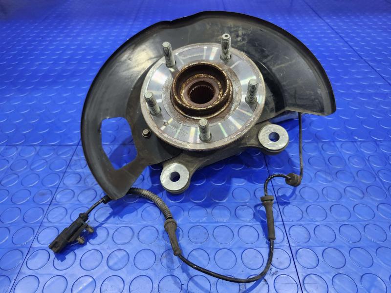 2017 Dodge Grand Caravan Spindle Knuckle Front