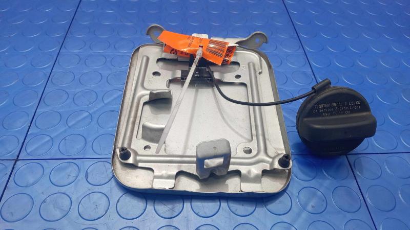 2014-2017 Nissan Rogue Fuel Filler Door Gas Flap Silver K23 Genuine OEM G88304BAMA