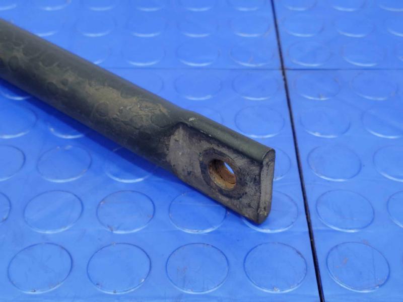 2013 Cadillac Escalade Stabilizer Bar