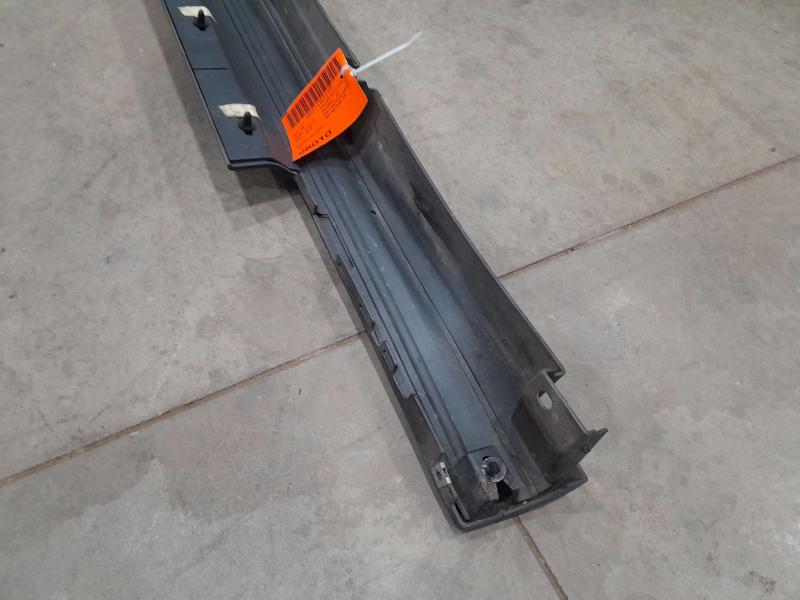 2018 Maserati Ghibli Rocker Moulding
