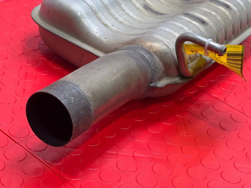 2015-2022 Audi A3 Quattro Sedan 2.0L Front Intermediate Exhaust Muffler OEM 5Q0253409C