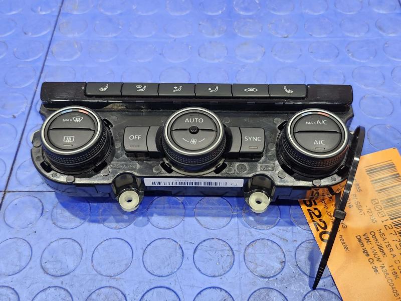 2018 Volkswagen Passat Heater A/C Control