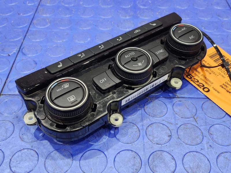 2018 Volkswagen Passat Heater A/C Control