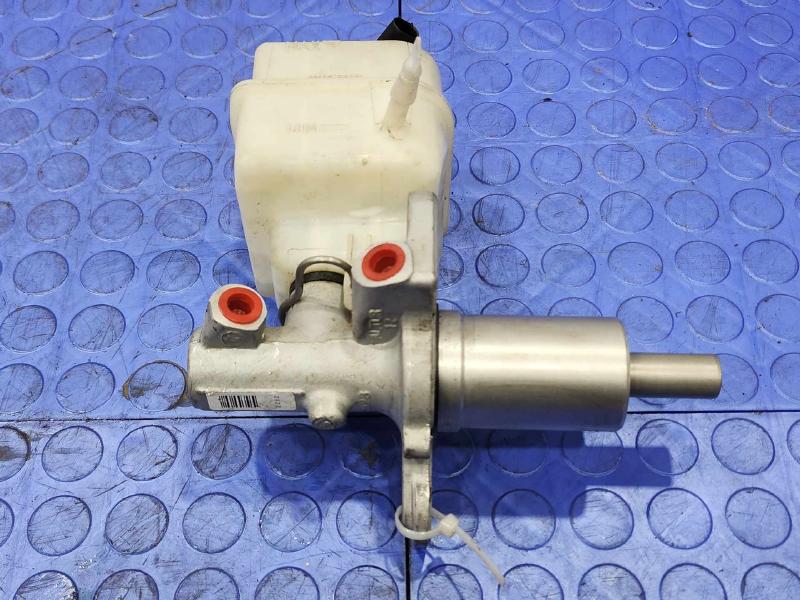2016 BMW 528I Master Cylinder
