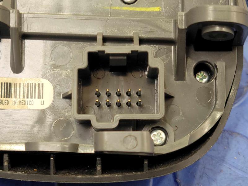 2013 Cadillac Escalade Combination Switch