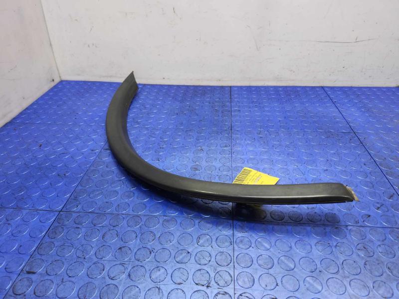 2017 Mitsubishi Outlander Wheel Opening Moulding