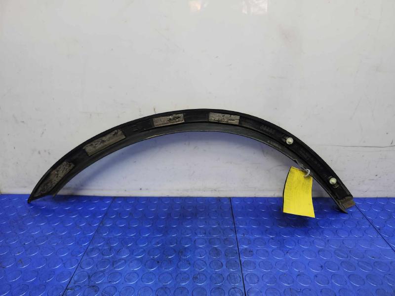 2017 Mitsubishi Outlander Wheel Opening Moulding