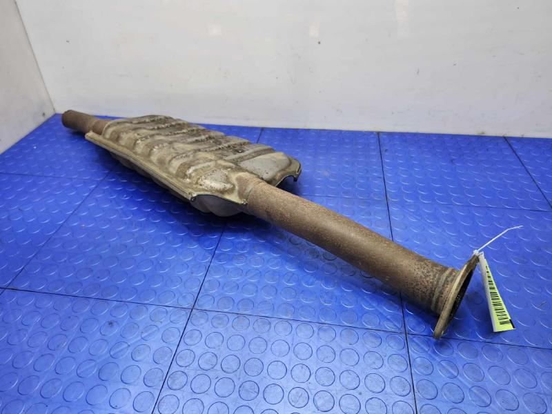 2014-2018 Subaru Forester 2.0L Turbo Center Intermediate Exhaust Muffler OEM 44200SG031