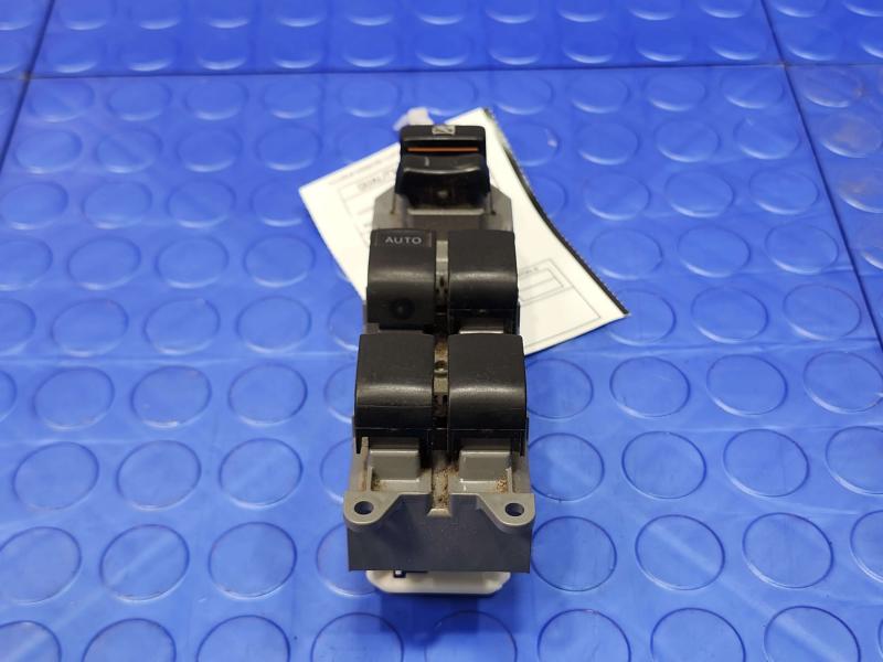 2015 Toyota Prius Door Switch Front