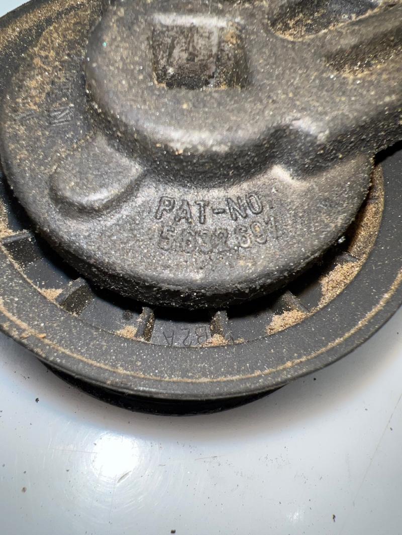 2001 GMC Savana 3500 Engine Belt Tensioner