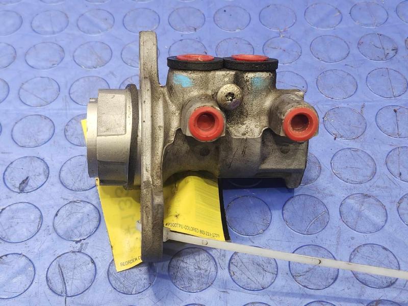 2014 Chevrolet Impala Master Cylinder