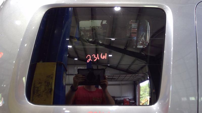 2009 Honda Pilot Quarter Glass/Window