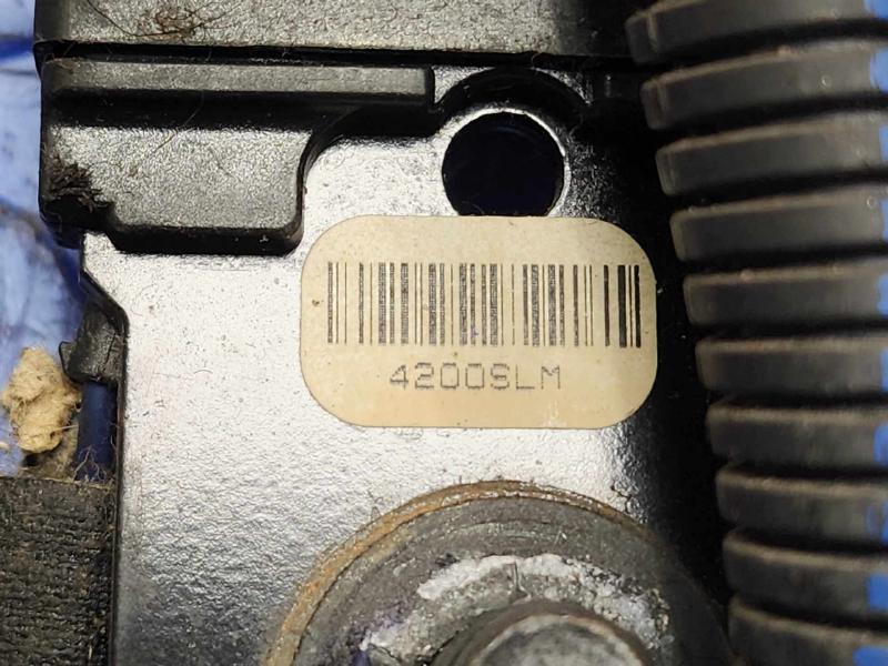 2013 Ford Focus Front Seat Belt
