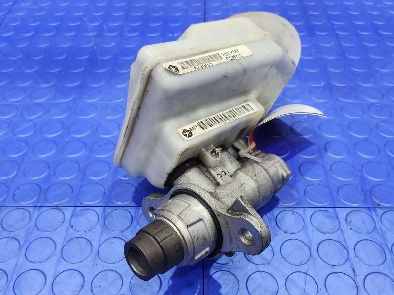 2017 Dodge Grand Caravan Master Cylinder