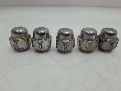 2015 Nissan Sentra Lug Nuts