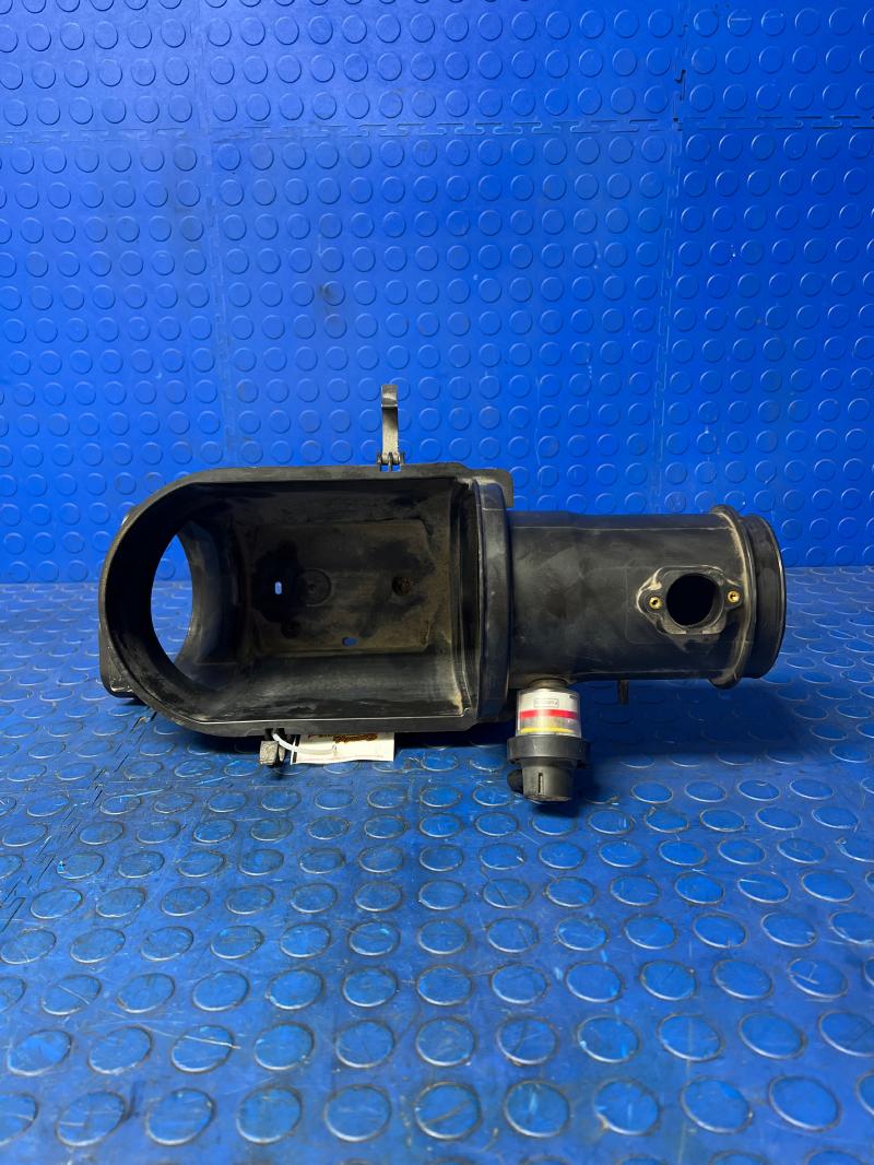 2008 2009 Ford F250 F350 Air Cleaner Box Bottom ONLY 6.4L ONLY OEM