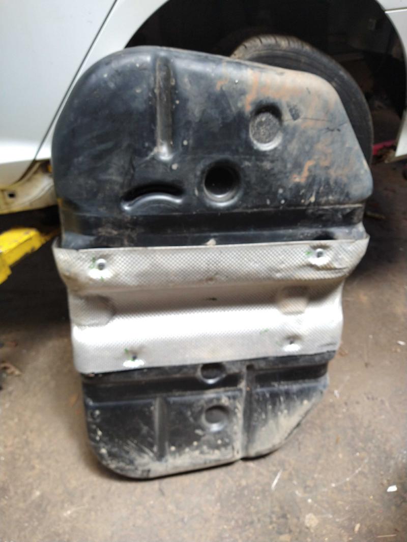 2015 - 2019 Hyundai Sonata Fuel Tank Assembly w/o Hybrid ONLY OEM 31150C2500