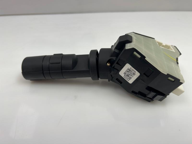 2005 2006 Nissan Pathfinder Xterra Windshield Wiper Switch OEM 25260EA00A