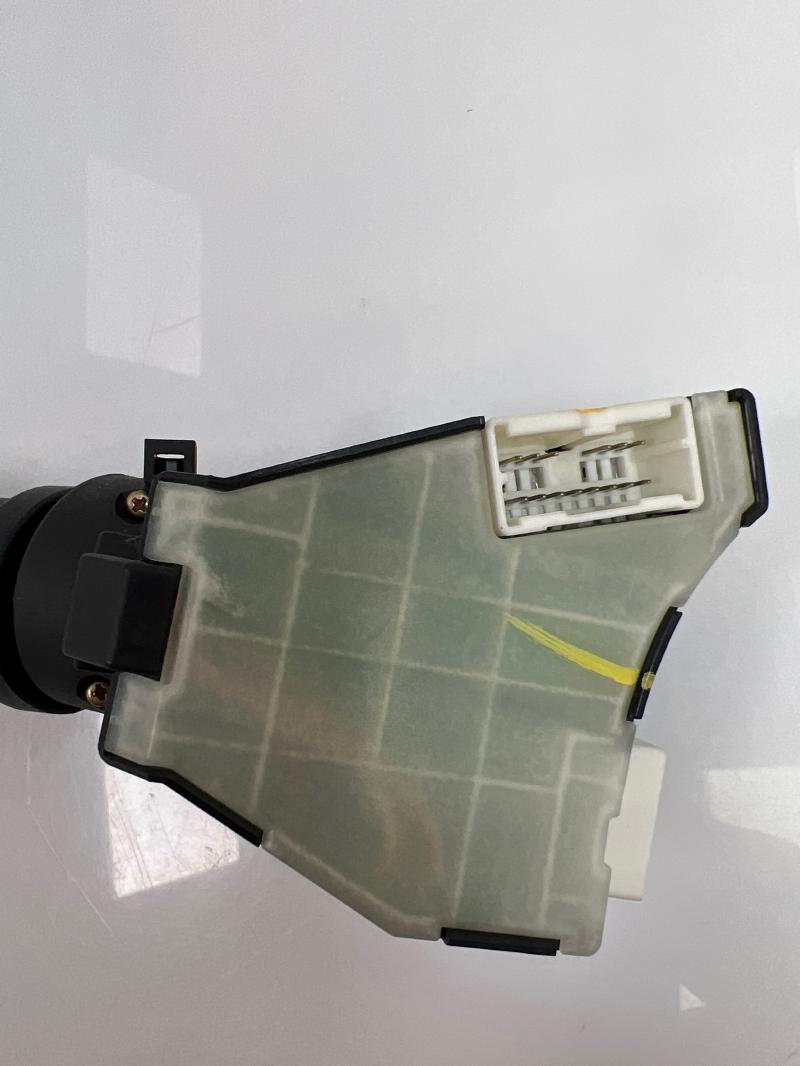 2005 2006 Nissan Pathfinder Xterra Windshield Wiper Switch OEM 25260EA00A