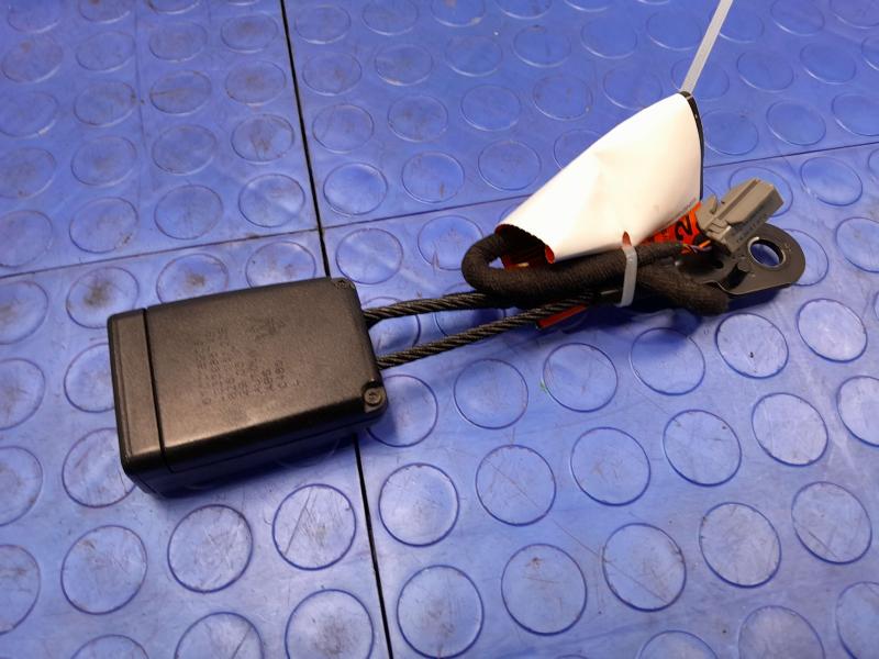 2018 Maserati Ghibli Front Seat Belt