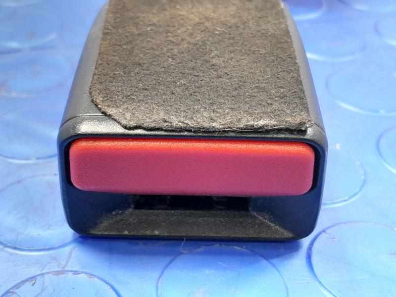 2018 Maserati Ghibli Front Seat Belt