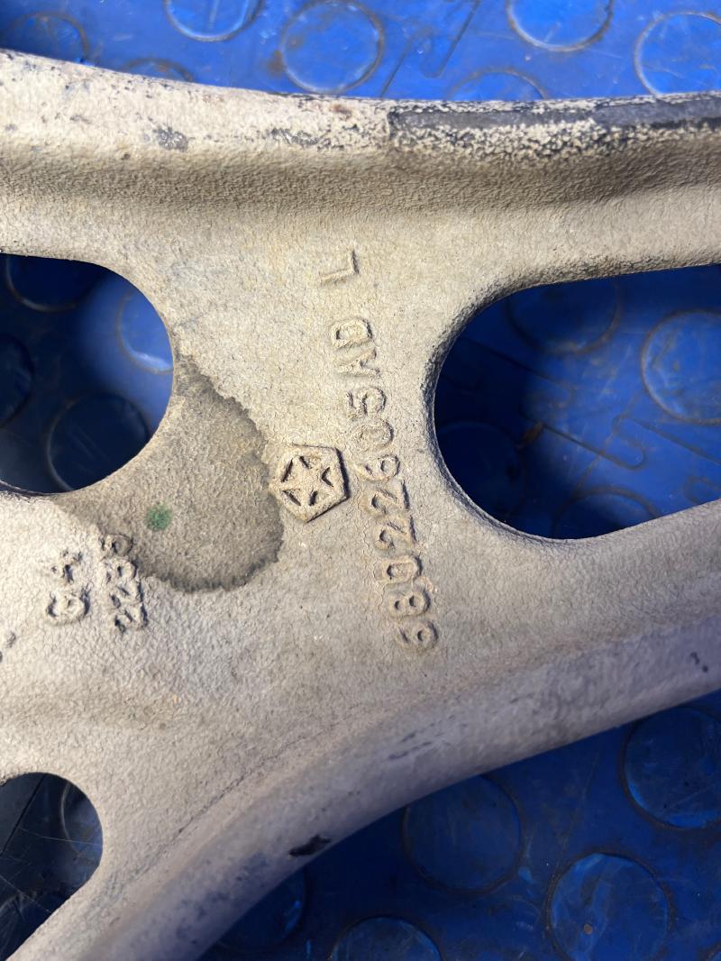 2013 - 2015 Jeep Grand Cherokee Front Lower Control Arm LH Driver Side 5.7L 6.4L ONLY OEM 5181833AA