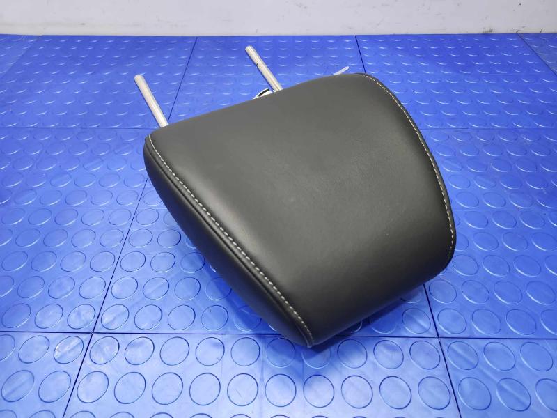 2022 Mitsubishi Eclipse Cross Headrest