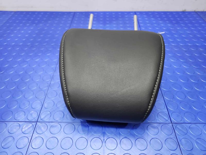 2022 Mitsubishi Eclipse Cross Headrest