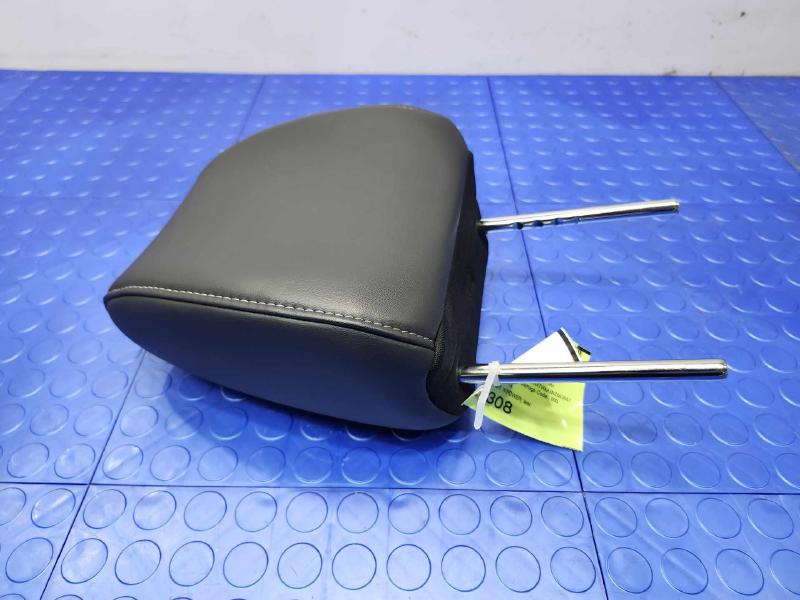 2022 Mitsubishi Eclipse Cross Headrest