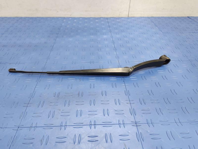 2018 Subaru Forester Wiper Arm