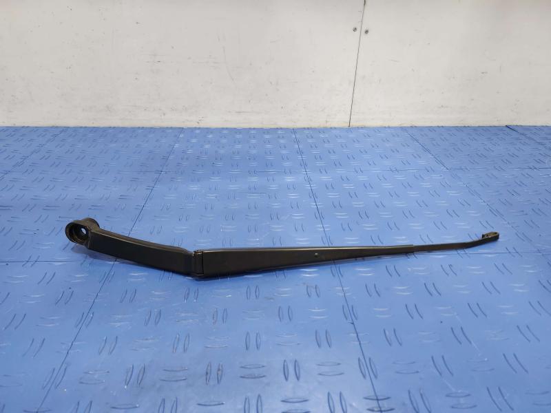 2018 Subaru Forester Wiper Arm