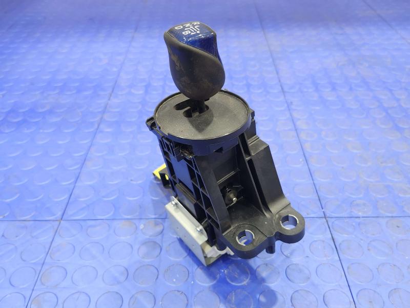 2016-2022 Toyota Prius Automatic Gear Shifter Assembly Genuine OEM 33550-47090