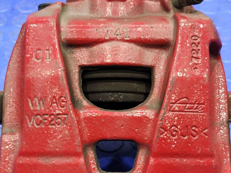 2018 Volkswagen Passat Caliper
