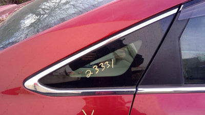 2015 - 2017 Hyundai Sonata Quarter Glass RH Passenger Side OEM 87810C2000
