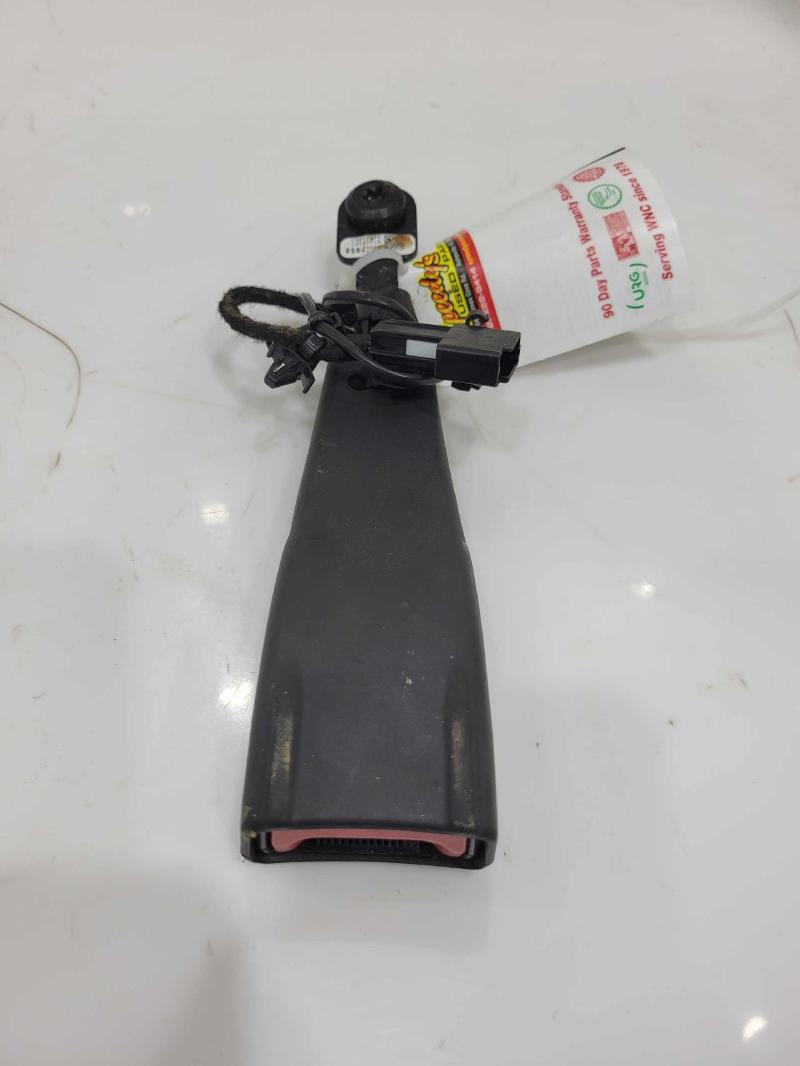 2012 Buick Verano Front Seat Belt