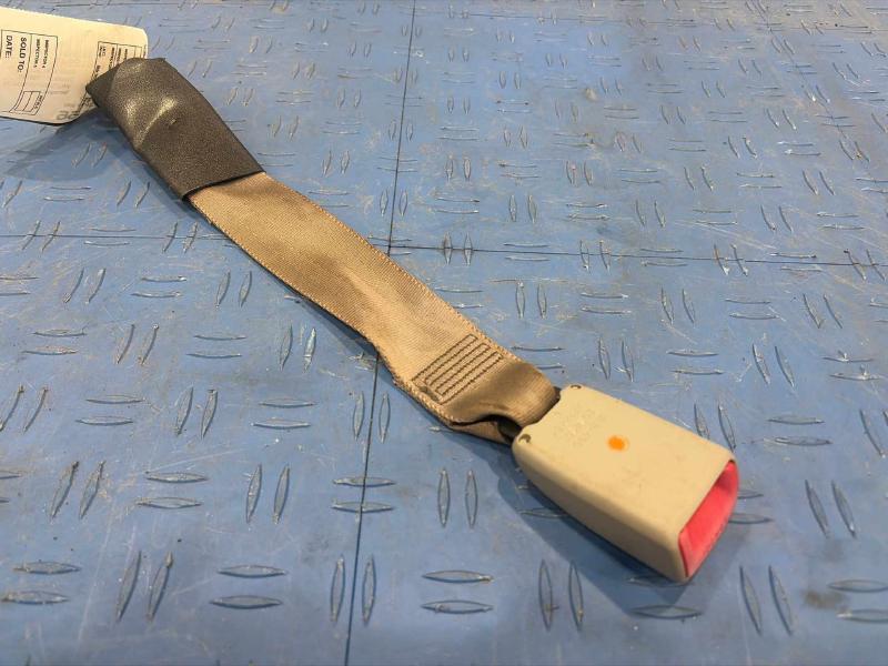 2007 Toyota RAV4 Rear Seat Belt