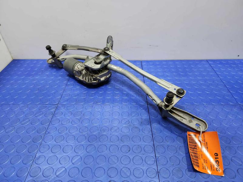 2016 BMW 528I Wiper Trans. Linkage