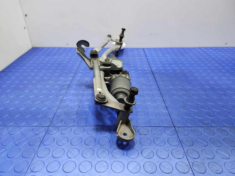 2016 BMW 528I Wiper Trans. Linkage