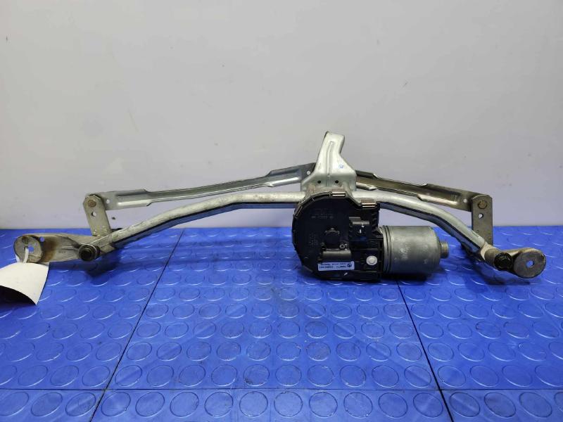 2016 BMW 528I Wiper Trans. Linkage
