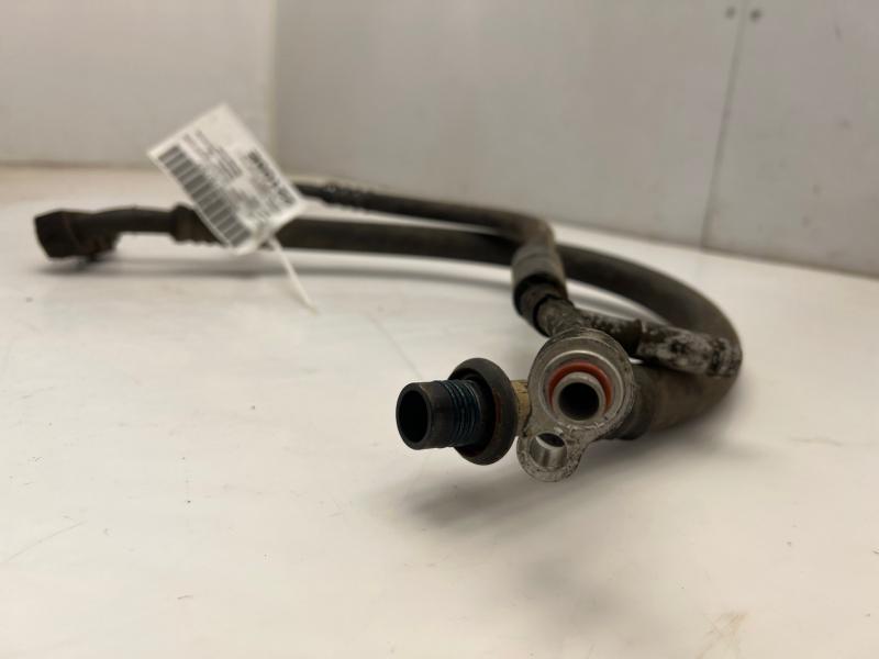 2003 2004 2005 Ford Crown Victoria AC Suction Hose Genuine OEM JU2Z19D734E