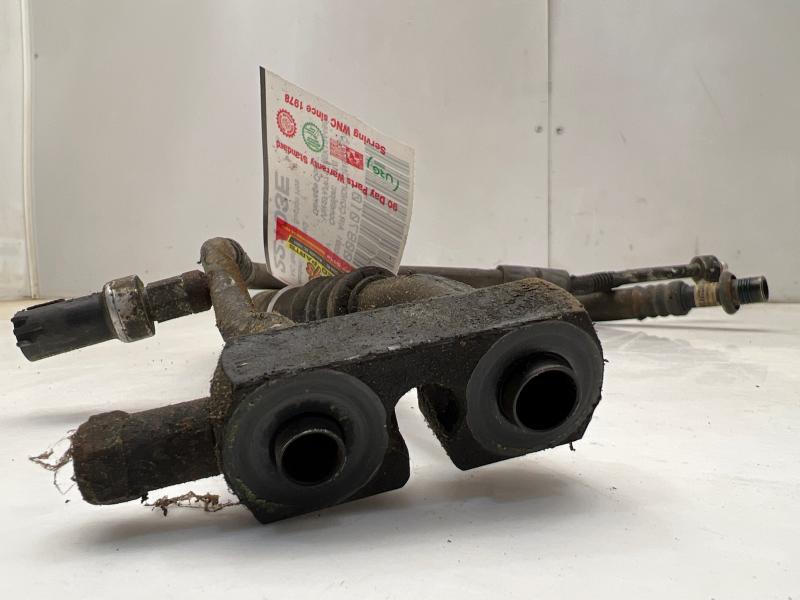 2003 2004 2005 Ford Crown Victoria AC Suction Hose Genuine OEM JU2Z19D734E