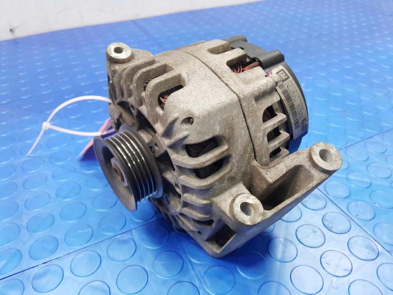 2006-2010 Pontiac Solstice Alternator Assembly 125 Amp Genuine OEM 15794596