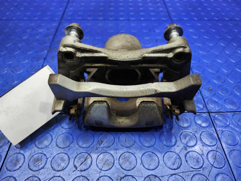 2015 Nissan Leaf Caliper